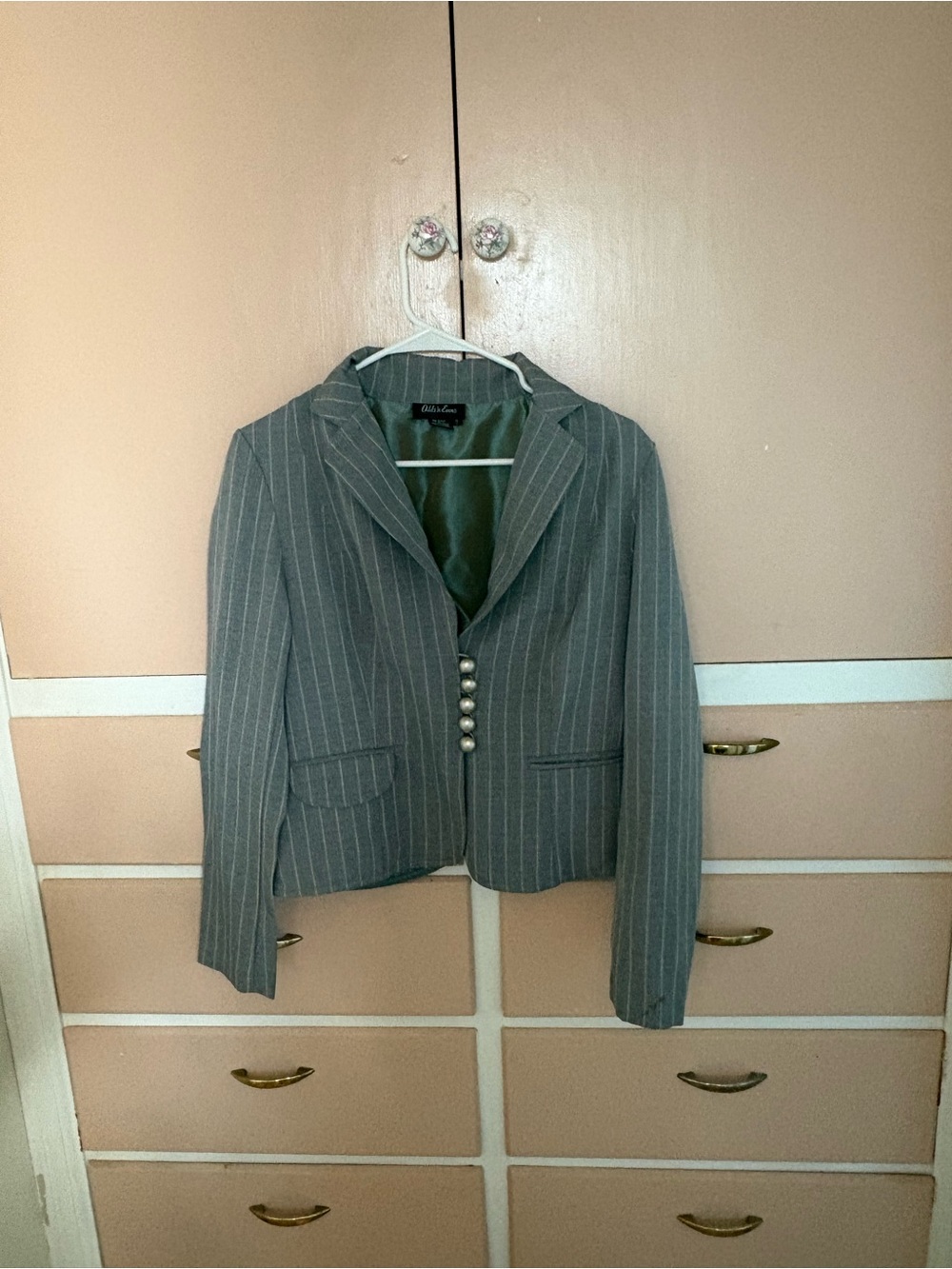 Tailored Grey Pinstripe Blazer with Decorative Buttons